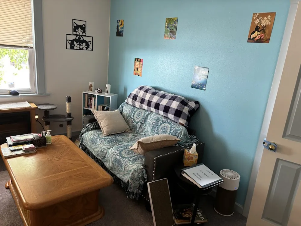 Catz N Coffee Connections cat cafe in Cheyenne - atmosphere