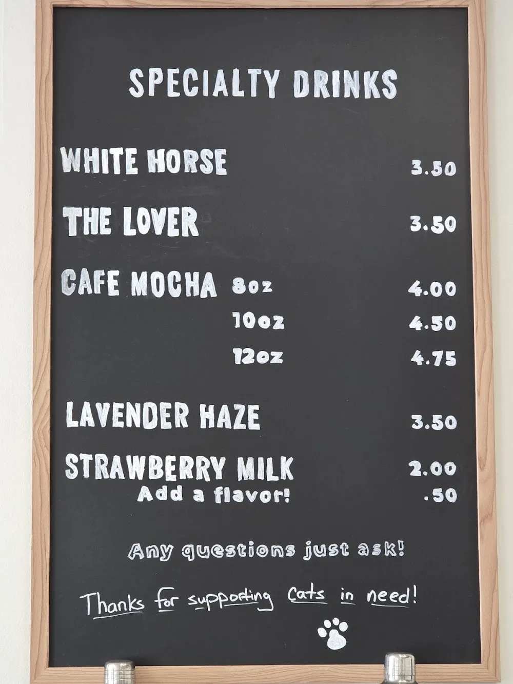 Dexter's Cat Cafe cat cafe in Indiana - atmosphere