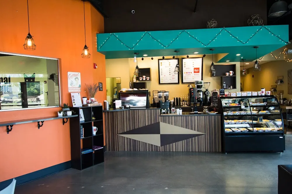 Orlando Cat Café cat cafe in Clermont - interior