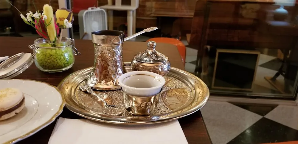 River Kitty Cat Cafe cat cafe in Evansville - cats